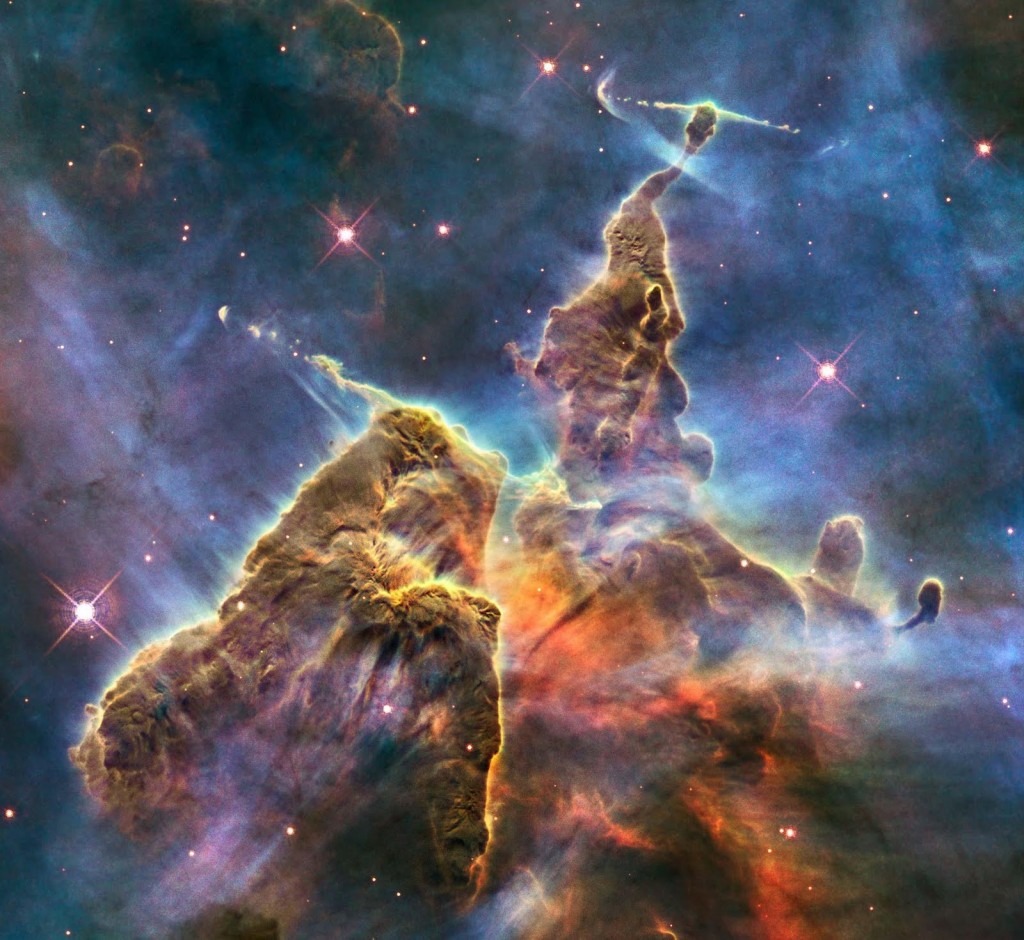 hubble 1024x940 И сотворил Бог солнце