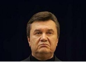 yanuk 300x214 Янукович