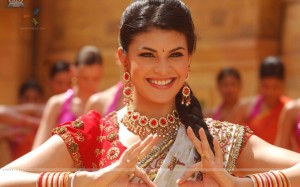 39346-jacqueline-fernandez-looking-beautiful-in-ethnic-wear.jpg